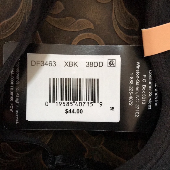 Bali Comfort Bra NWT size 38DD Black - Picture 6 of 9